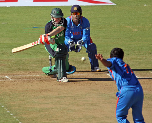 Niall O'Brien batting in the 2011 World Cup match against India