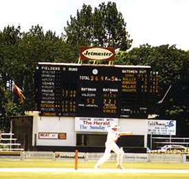 Graeme Hick batting for Zimbabwe v Ireland 1986